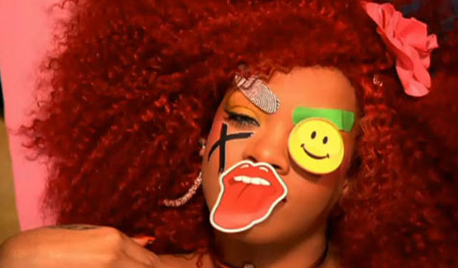 Rihanna, cual Mrs Potato en su nuevo vídeo