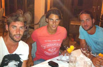 Rafa, Rudy y Feliciano, cena entre amigos