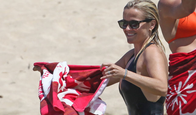 Reese Whiterspoon disfruta de Hawaii junto a su familia