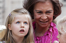 La Reina Sofía y su nieta cumplen años en Zarzuela