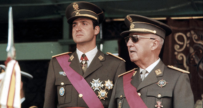 Los tres 'peajes' que pagó don Juan Carlos por su corona