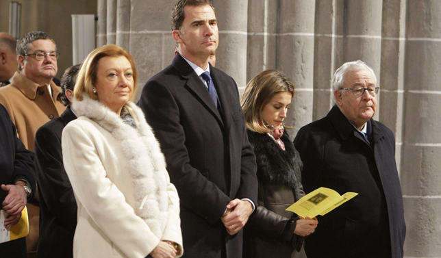 Los príncipes de Asturias asisten a misa en Zaragoza