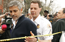 Clooney, detenido en una protesta en Washington