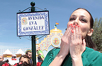 A Eva González le ponen una avenida en su pueblo