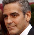 La ex de Clooney se pasea con otro