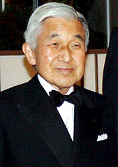 Akihito, dos décadas en el trono nipón