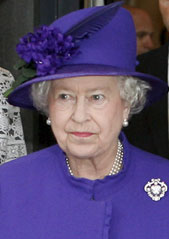 La Reina no recibe en Buckingham