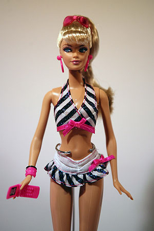Lucha de biografas: Barbie tambin tuvo infancia