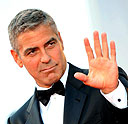 George Clooney será un asesino